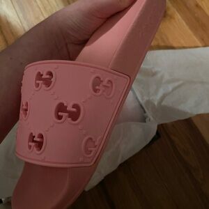 Gucci rubber slides